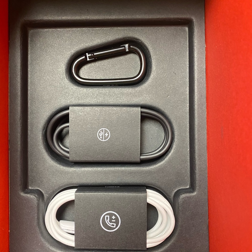 Beats Solo 3 Wireless Rose Gold - Picture 15 of 15